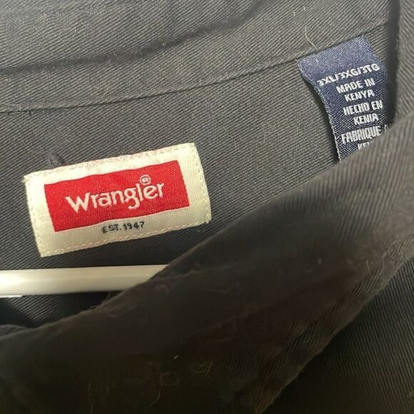 Wrangler short sleeve button down shirt - Picture 4 of 7